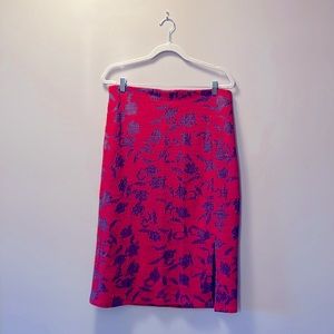 Fantastic Red And Purple Floral Skirt!  Great Graphic Design. Sz L NWT. Textured